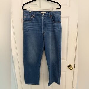 Levi's Women's Straight Leg Blue Jeans